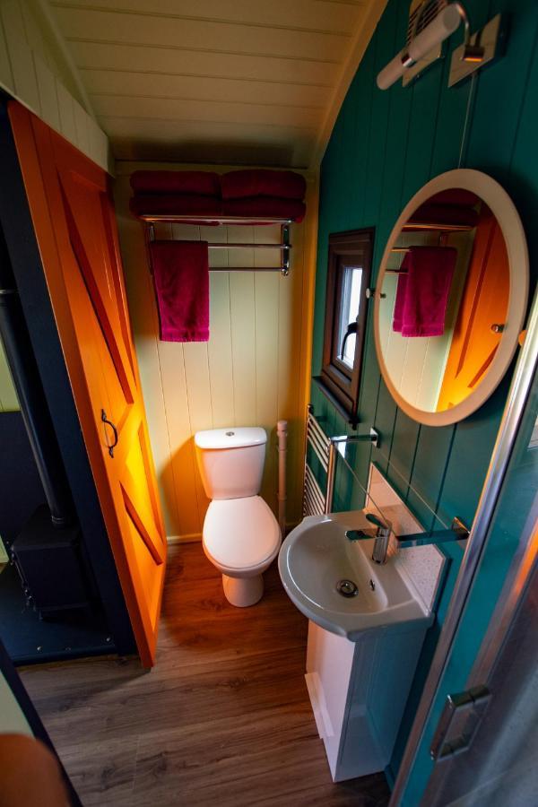The Gambo Shepherd'S Hut Kidwelly Екстериор снимка